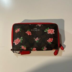 Coach clutch wallet. Gently used no damage